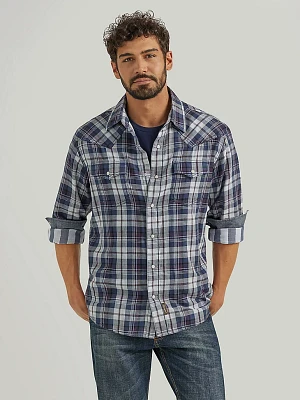 Men's Wrangler Retro® Premium Long Sleeve Western Snap Plaid Shirt Deep Blue