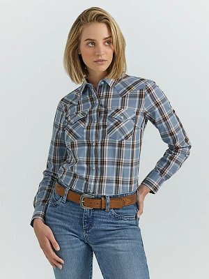 Women's Essential Long Sleeve Plaid Western Snap Top Ocean