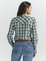 Women's Essential Long Sleeve Plaid Western Snap Top Seafoam