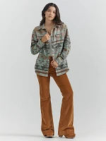 Women's Wrangler Retro® Boyfriend Western Snap Shirt Sage