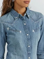 Women's Lasso Embroidered Cowboy Snap Shirt Light Wash