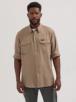 Wrangler ATG™ Men's Western Angler Shirt Desert Taupe