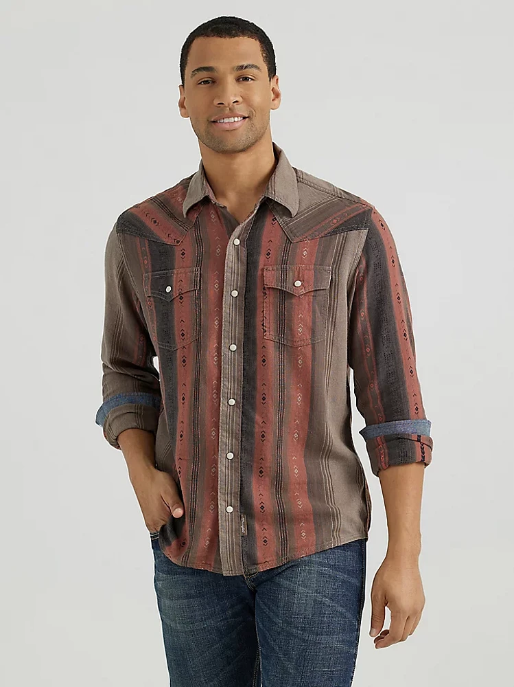 Men's Wrangler® Retro® Premium Long Sleeve Western Snap Printed Shirt Warm Stripe