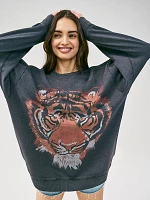 Women's Oversized Tiger Sweatshirt in Jet Black