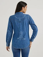 Women's Wrangler Lasered Icons Cowboy Snap Shirt Medium Wash