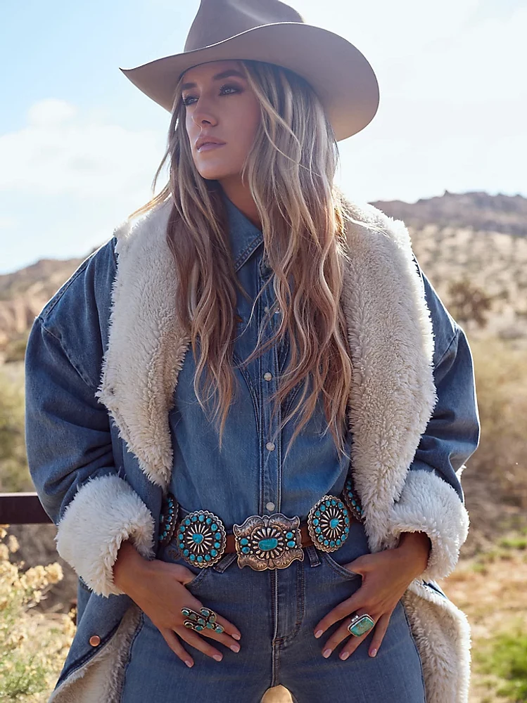 Wrangler x Lainey Wilson The Iconic Coat Mid Wash Denim