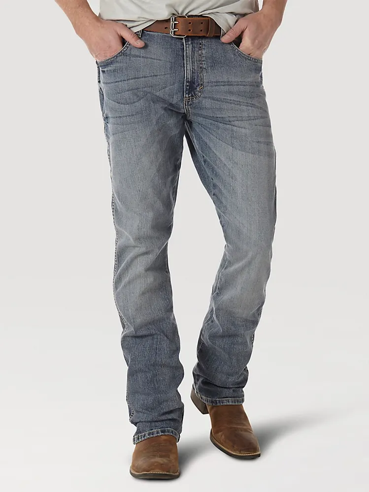 Men's Wrangler Retro Slim Fit Bootcut Jean in Elwick – Dales