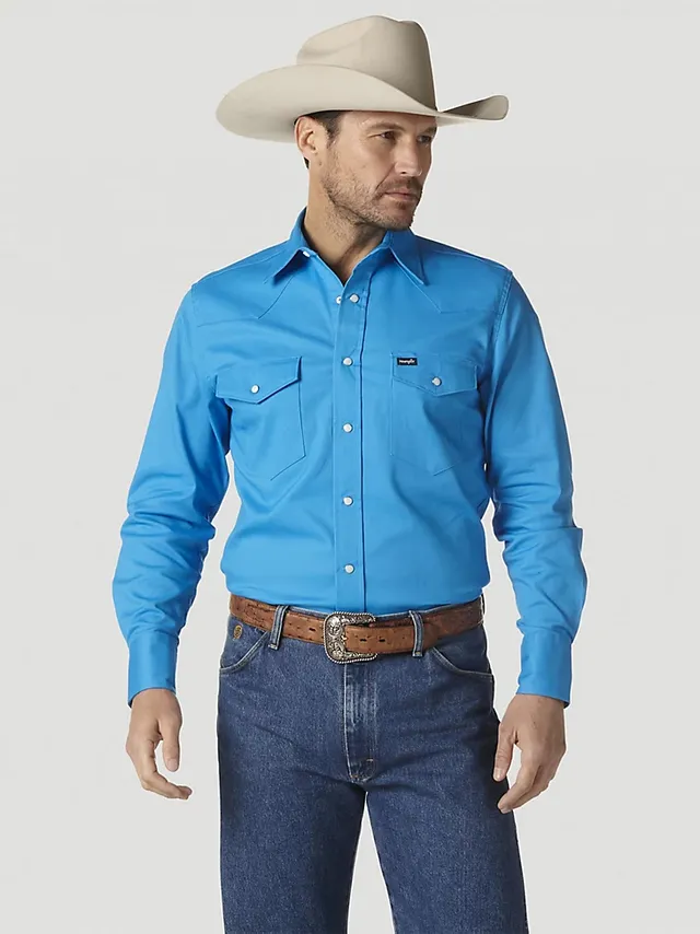 Premium Performance Advanced Comfort Cowboy Cut® Long Sleeve Spread Collar  Solid Shirt in Cement