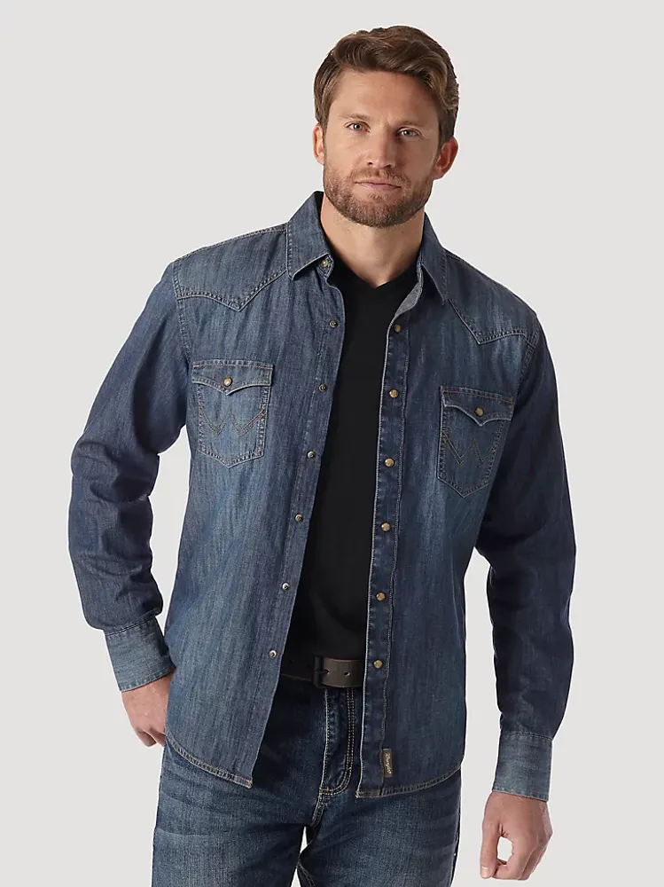 Men’s Wrangler Retro® Long Sleeve Blue Denim Western Shirt