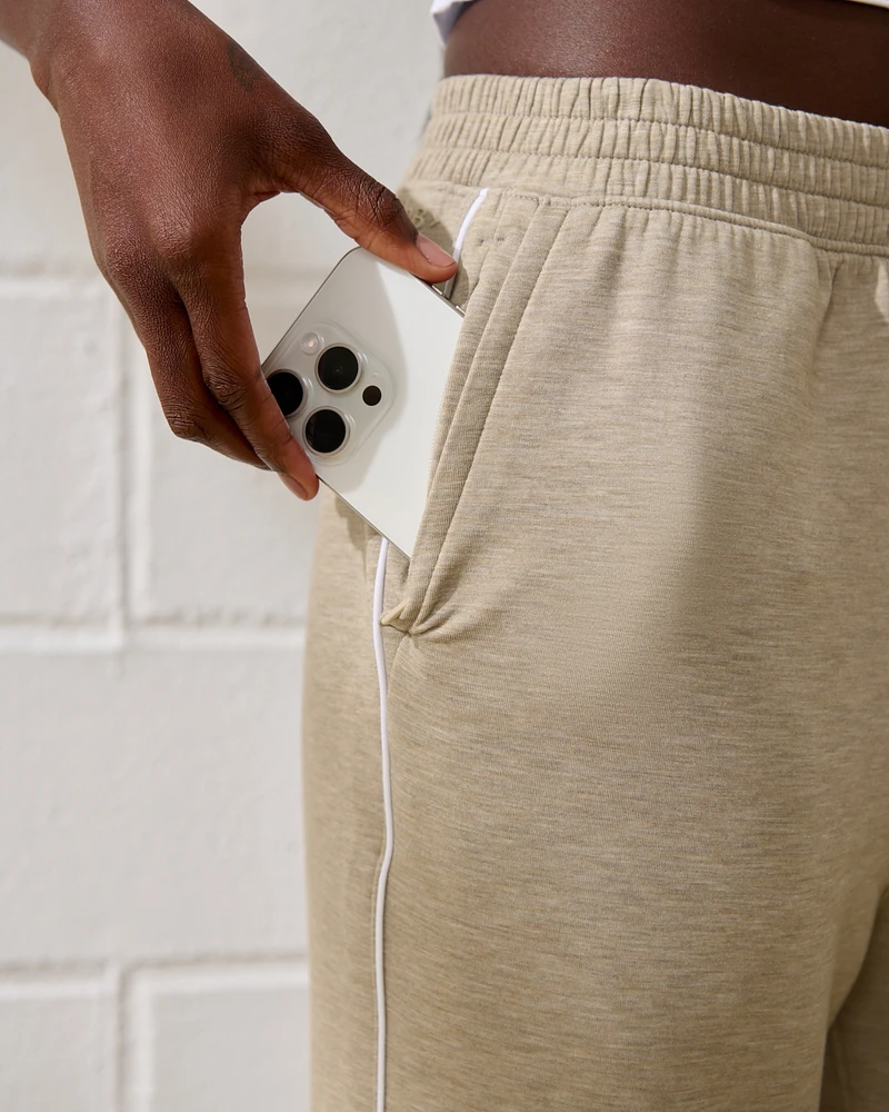 YPB neoKNIT Sweatpant