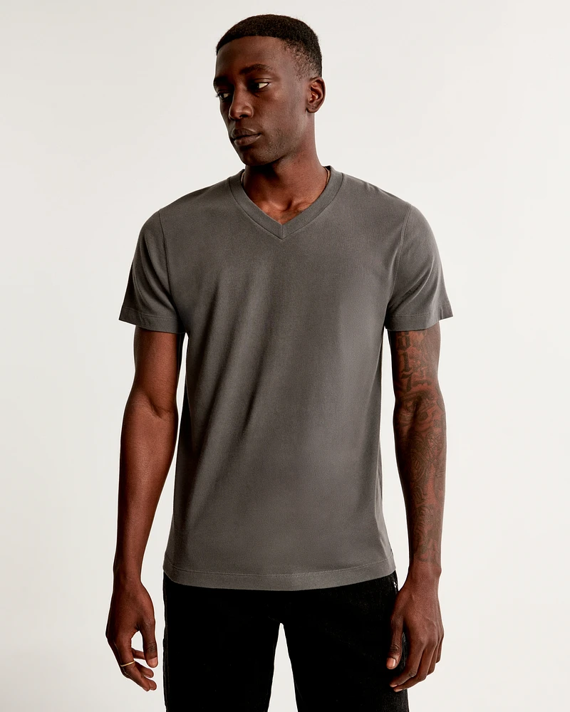 Essential V-Neck Tee