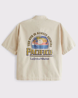 Short-Sleeve Cropped Modelo Workwear Button-Up Shirt