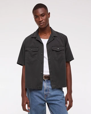 Short-Sleeve Cropped Stella Artois Workwear Button-Up Shirt