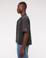 Short-Sleeve Cropped Guinness Workwear Button-Up Shirt