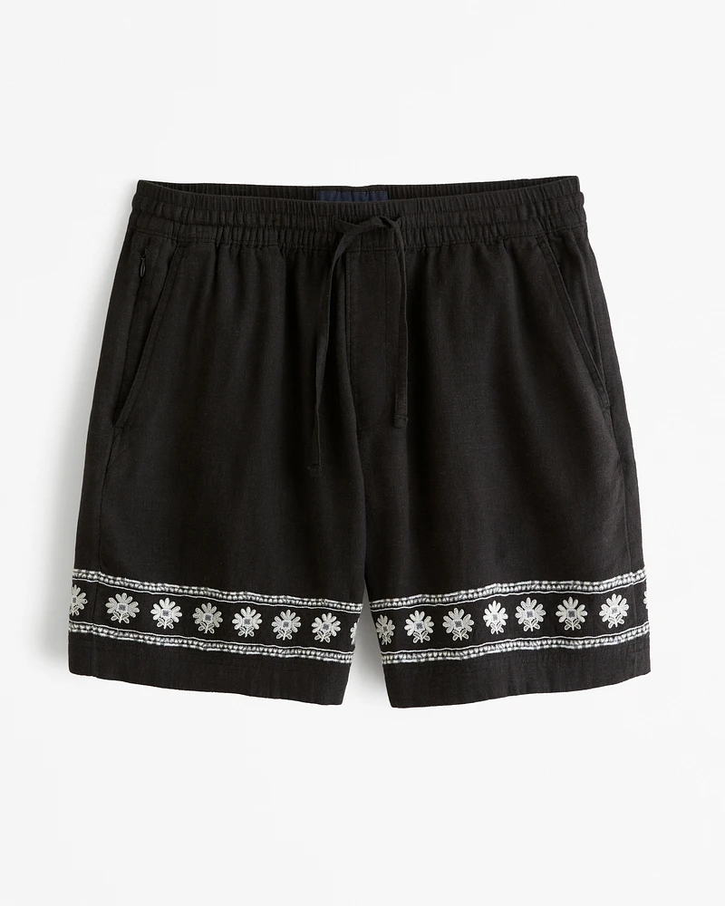 Relaxed Pull-On Short