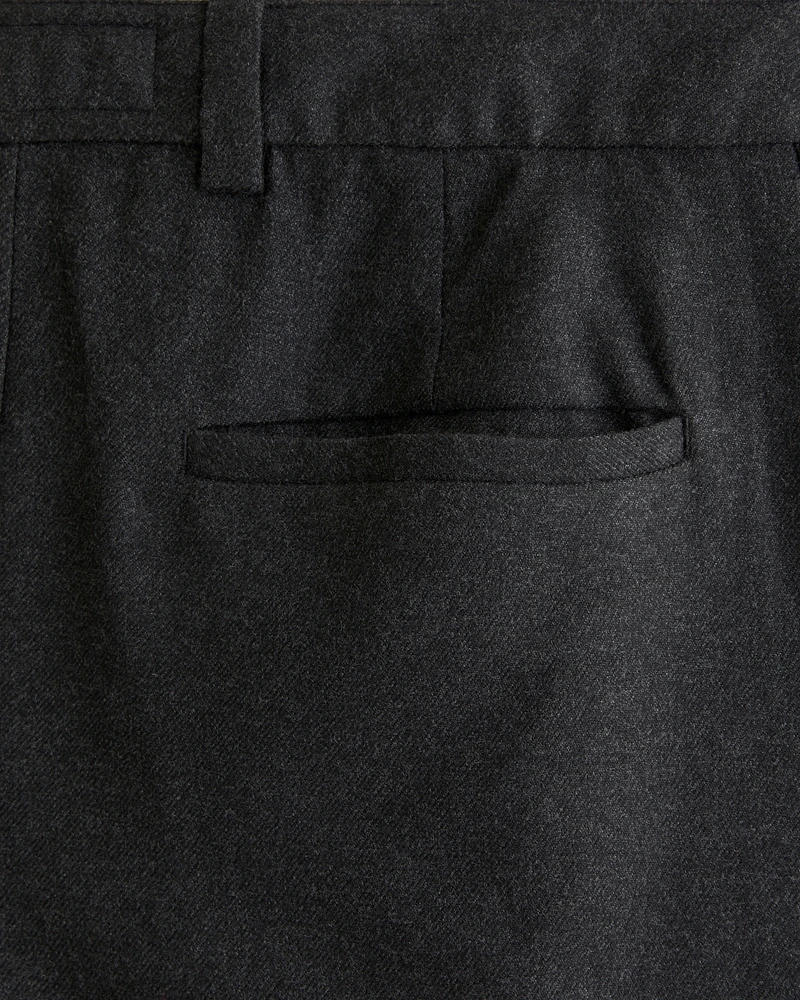 Pleated Trouser