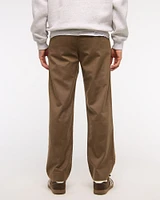 Relaxed Straight Chino