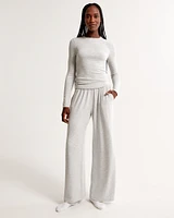Long-Sleeve Cozy Cloud Knit Tuckable Crew Top