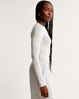 Long-Sleeve Cozy Cloud Knit Tuckable Crew Top