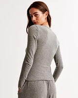 Long-Sleeve Cozy Lounge Knit Tuckable Crew Tee