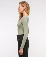 Long-Sleeve Sculpt Matte Fabric Tuckable Slash Top