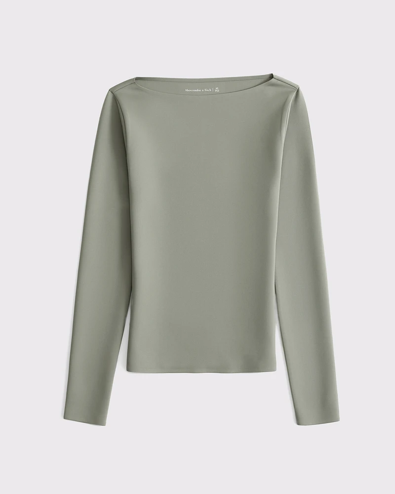 Long-Sleeve Sculpt Matte Fabric Tuckable Slash Top