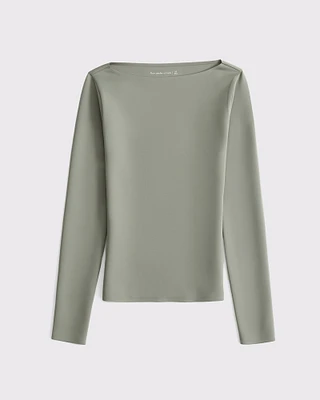 Long-Sleeve Sculpt Matte Fabric Tuckable Slash Top