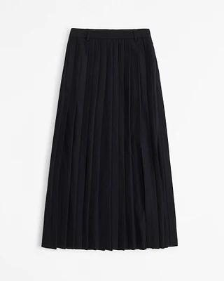 Mid Rise Pleated Maxi Skirt