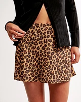 Mid Rise Pattern Mini Skort