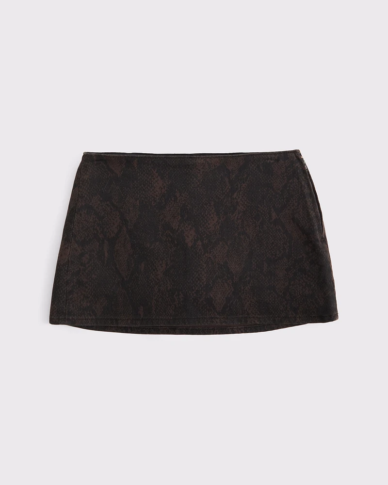 The A&F Scarlett Low Rise Micro Denim Skort