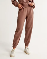 Essential Oversized Sunday Sweatpant