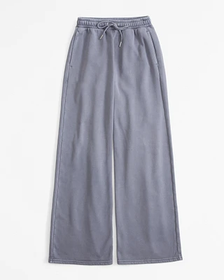 Essential Sunday Wide Leg Sweatpant