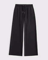 Essential Wide Leg Sweatpant