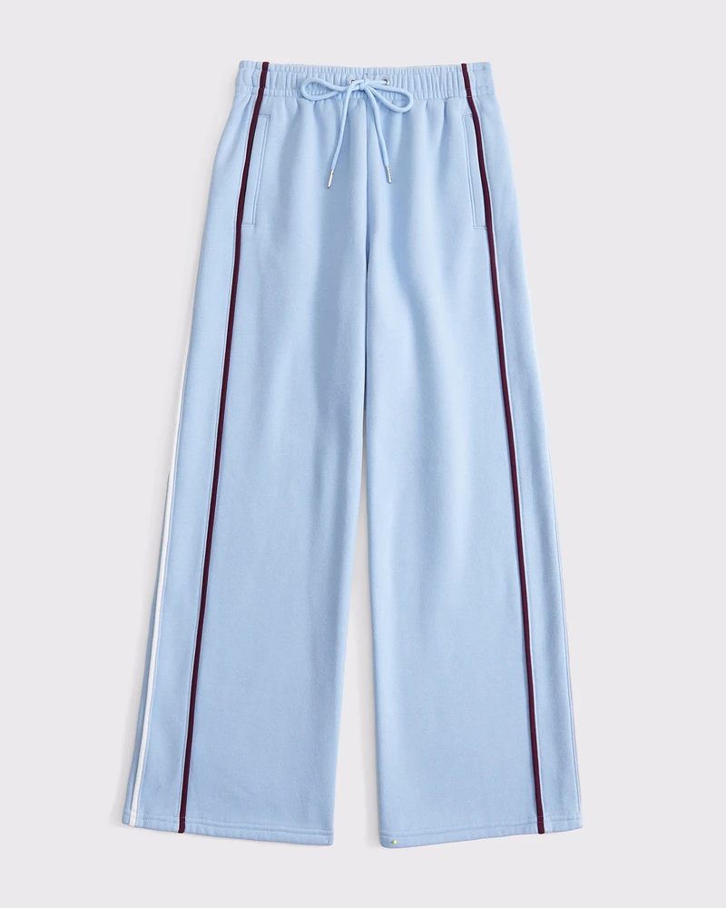 Essential Mid Rise Wide Leg Sunday Sweatpant