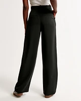 A&F Sloane Tailored Premium Crepe Pant