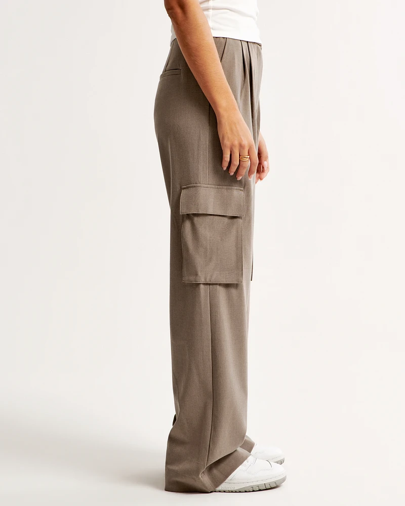 A&F Sloane Lightweight Tailored Cargo Pant