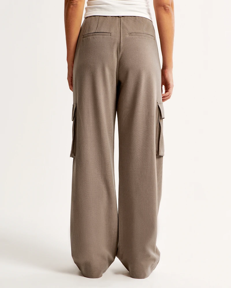 A&F Sloane Lightweight Tailored Cargo Pant