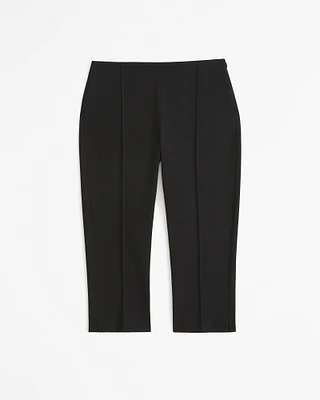 Low Rise Pintuck Capri Pant