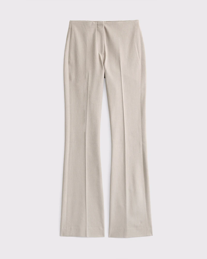 Curve Love A&F Forme Bootcut Pant