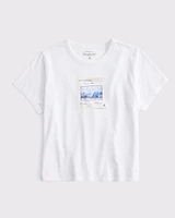 Short-Sleeve Slim Aarons Graphic Skimming Tee