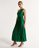 The A&F Giselle Pleated One-Shoulder Maxi Dress