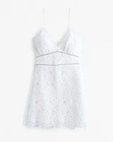 Lace Slim Mini Dress