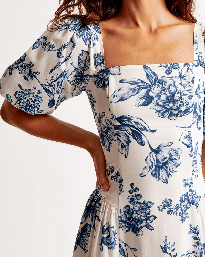 Puff Sleeve Dipped-Waist Maxi Dress