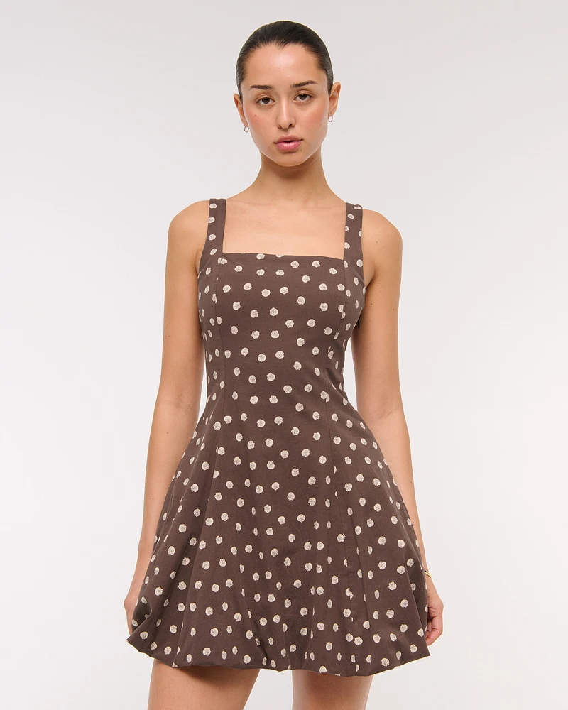 The A&F Mila Bubble Hem Mini Skort