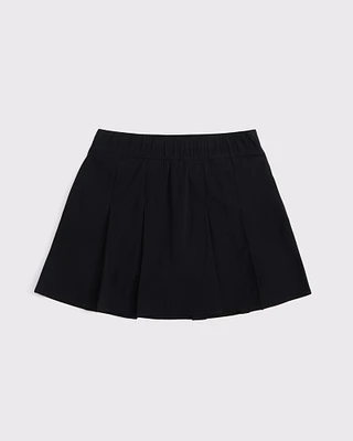 uniform traveler pleated skort