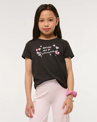 twist-back graphic tee