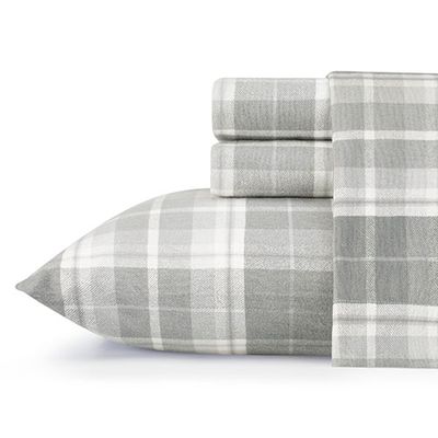 Laura Ashley(R) Mulholland 160 TC Plaid Flannel Sheet Set