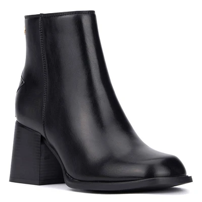 Womens Olivia Miller Star Ankle Boots