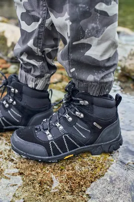 Edinburgh Vibram Kids Waterproof Hiking Boots