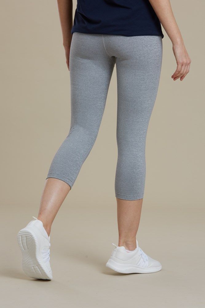 Move and Flow Womens Capri Leggings